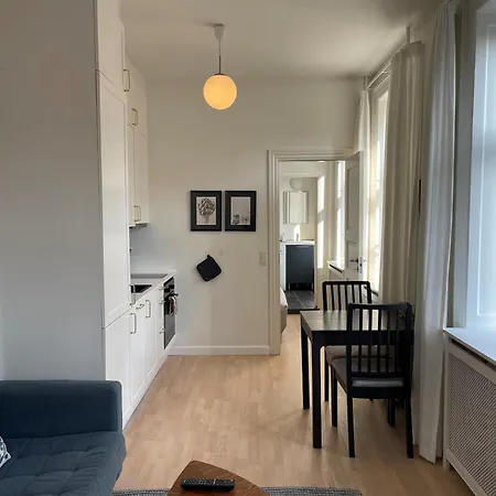 Appartamento Stylish With Prime Location In Osterbro *
