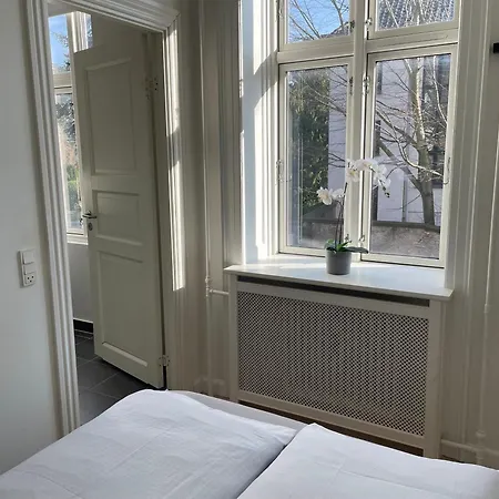 Apartment Stylish With Prime Location In Osterbro Kopenhagen