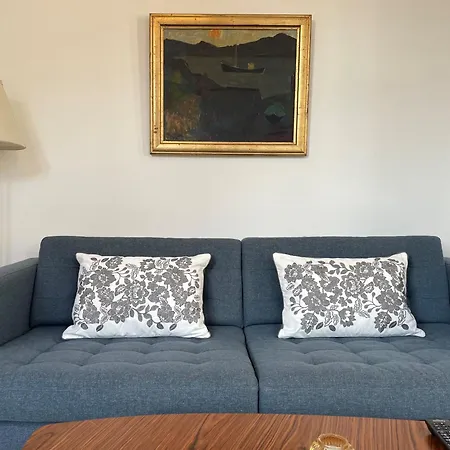 Stylish With Prime Location In Osterbro *